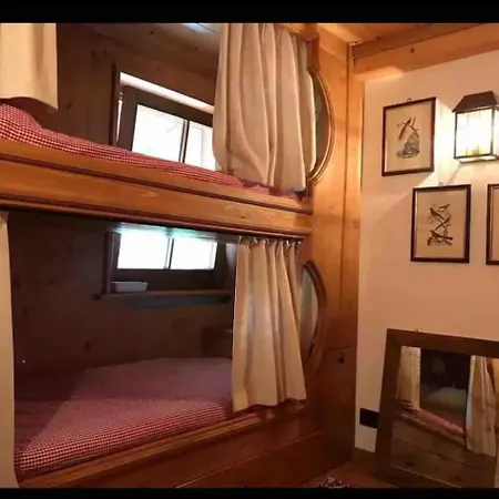Cortina D Ampezzo Lägenhet *